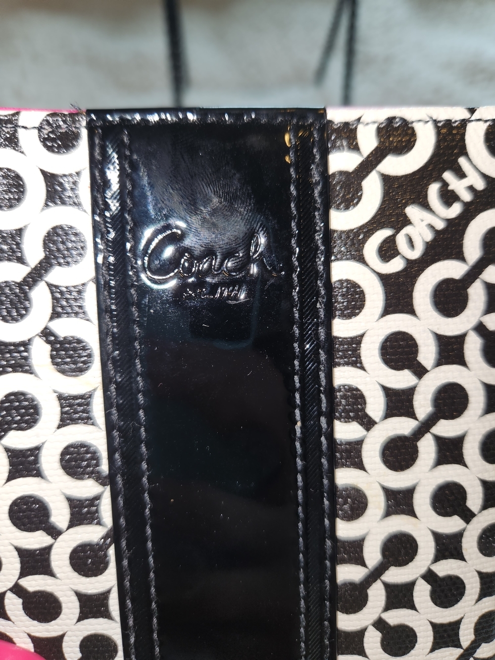 Coach Optic C Leather Passport Holder - Picture 4 of 6